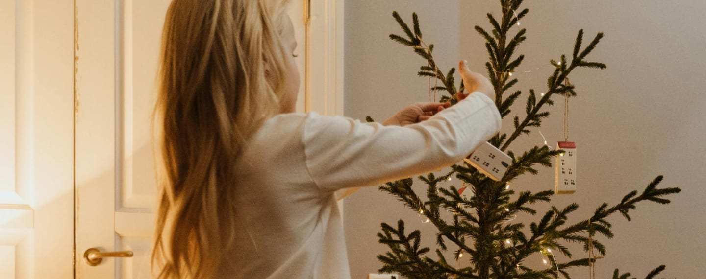 Managing Family Anxiety During Christmas: 5 Essential Tips